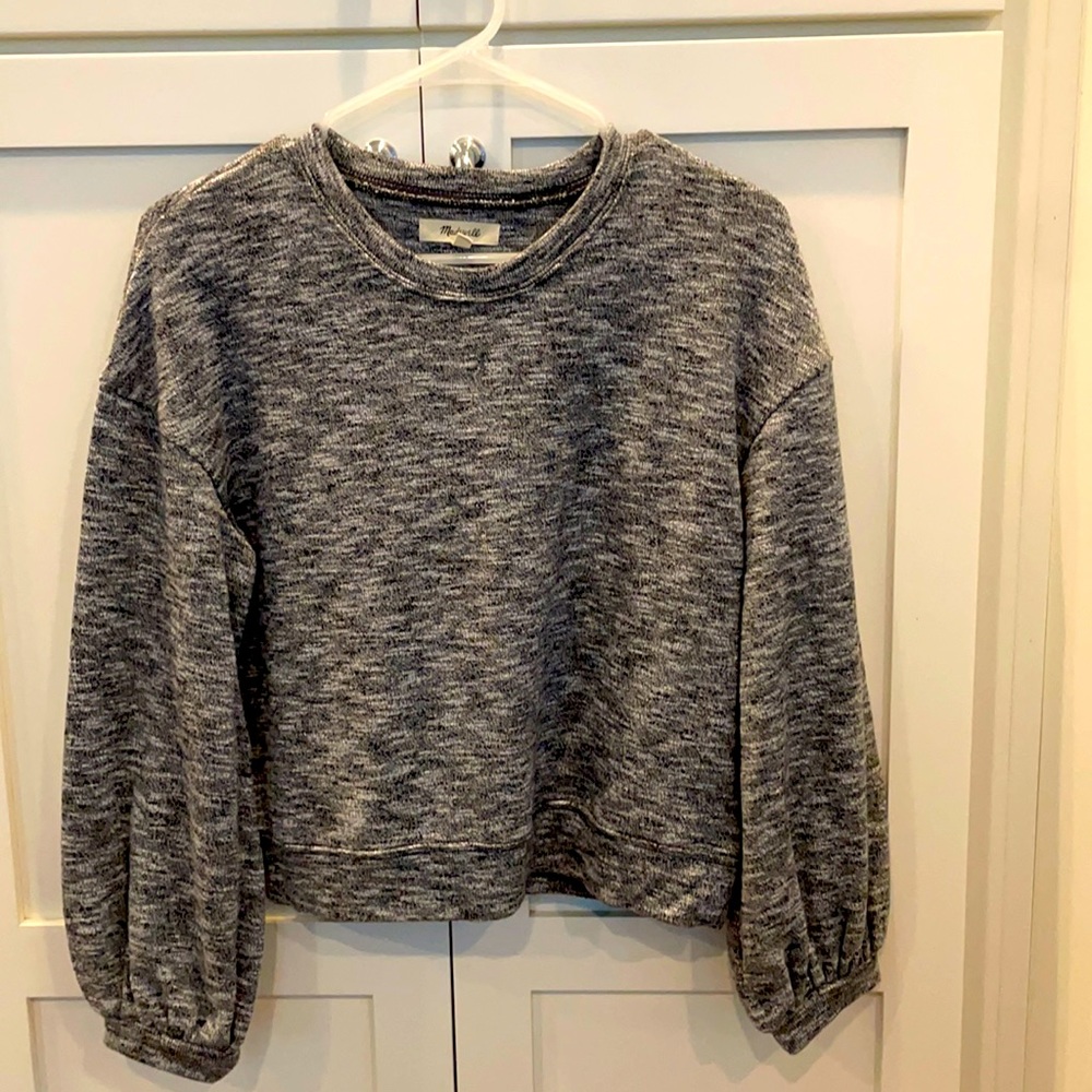 Madewell sweater in gray marble color/print. Size small. Great condition!